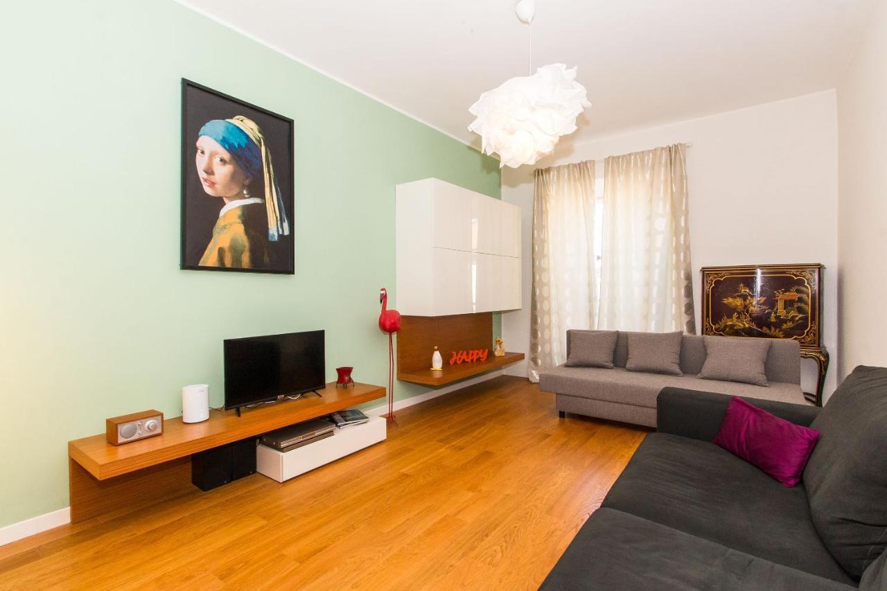 Porta Nuova & Parco Del Valentino Roomy Flat Apartment Turin