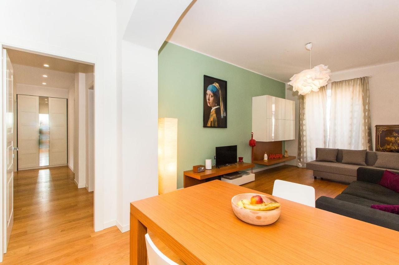 Porta Nuova & Parco Del Valentino Roomy Flat Apartment Turin